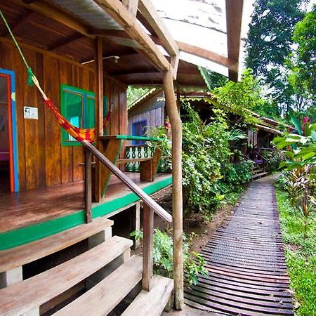 Sunrise Beach Hotel Puerto Viejo de Talamanca Номер фото